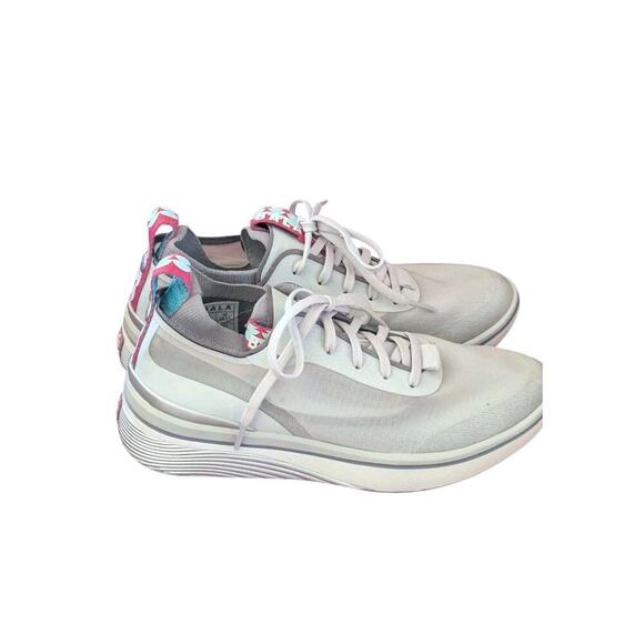 Bala Twelves 12 Womens Size 6 Nursing Shoes Gray Silver Comfort Sneakers - Picture 2 of 8